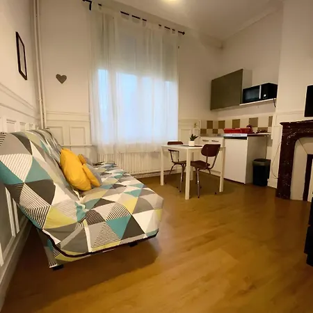 Petit Descamps 아파트 *